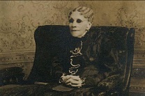 image of fanny crosy