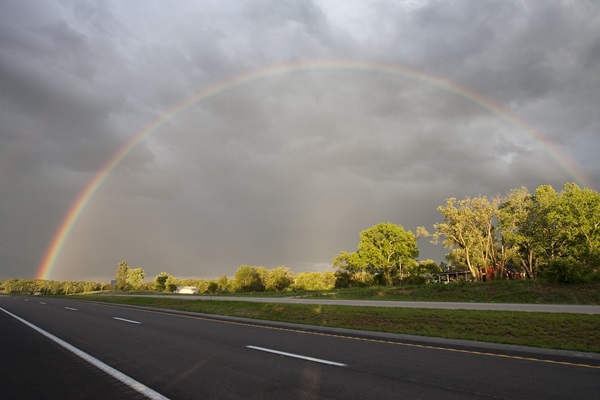 In our fear, we can often feel alone. The Psalms teach us that God and others are with us through it all. File photo by Mike DuBose, United Methodist News.