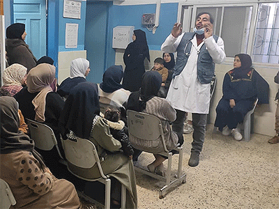 DSPR staff lead a health awareness workshop, responding to the needs of people in Gaza, providing medical and psychosocial support. (Photo: Courtesy of DSPR)